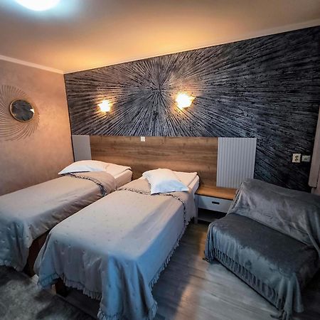 Hotel Dorobanti 雅西 外观 照片