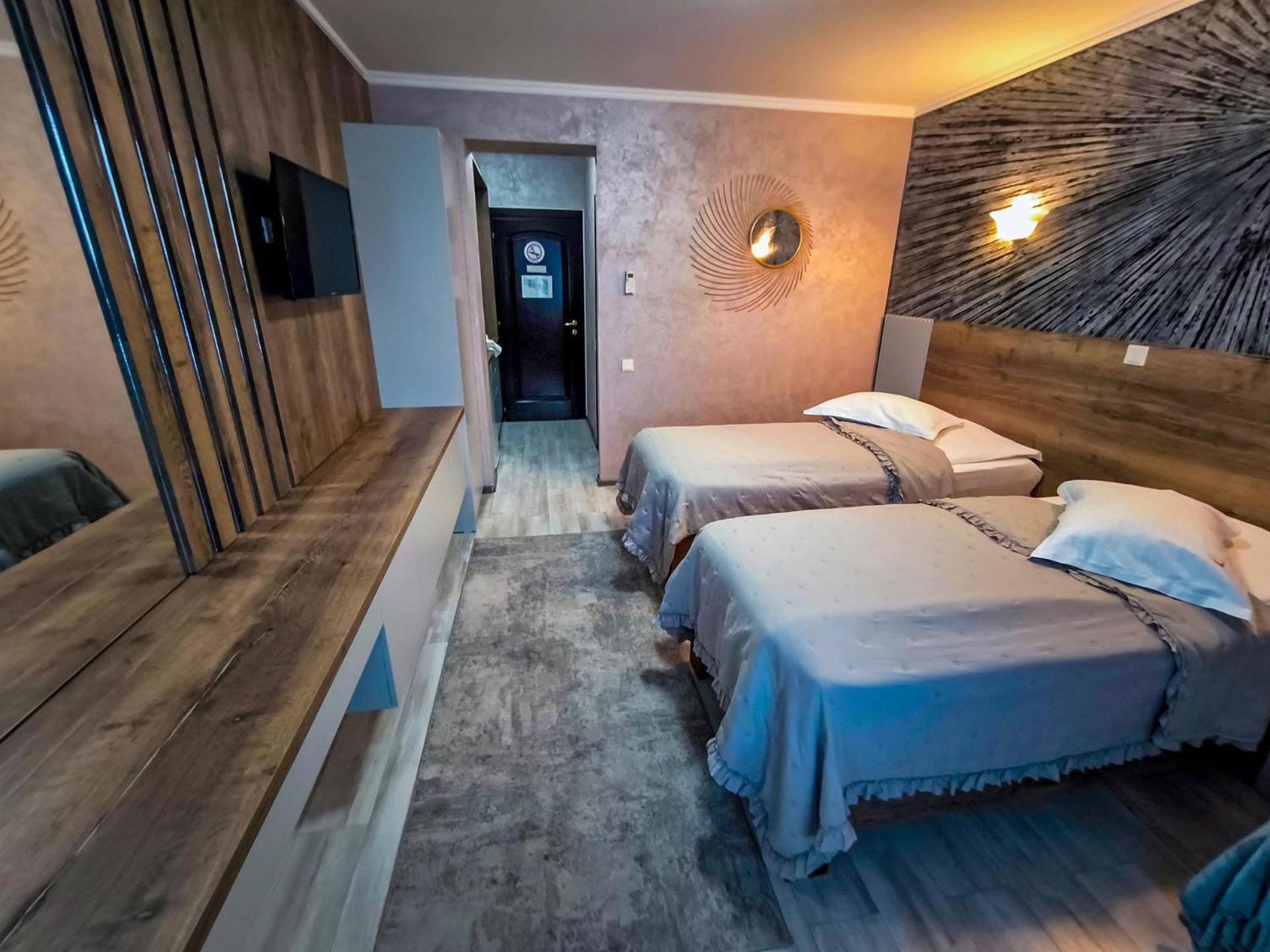 Hotel Dorobanti 雅西 外观 照片